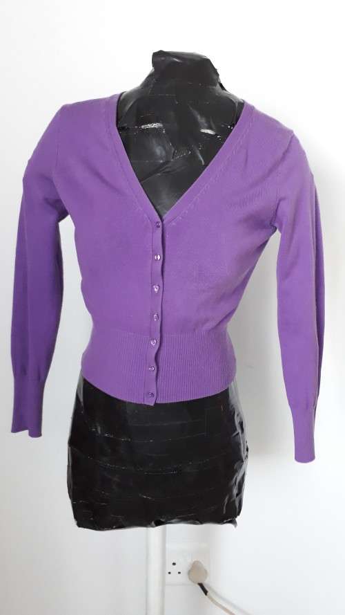 WOOLWORTHS CARDIGAN SIZE S/M