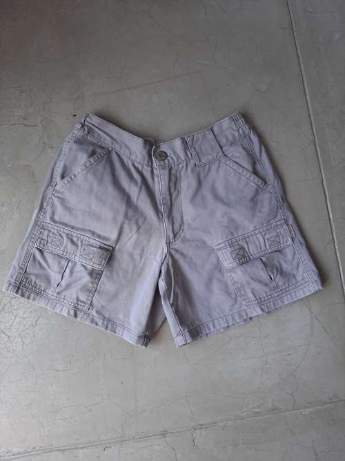 MENS CARGO SHORT SIZE SMALL