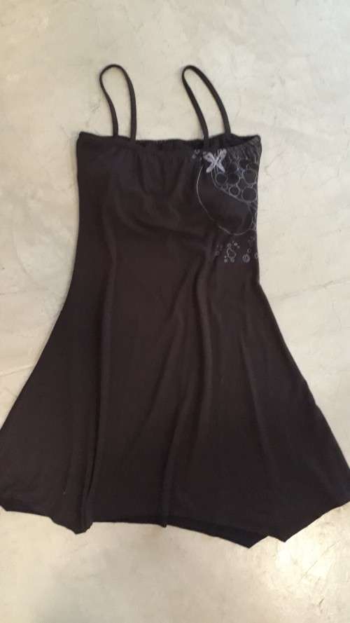 LONG LENGTH TOP SIZE SMALL