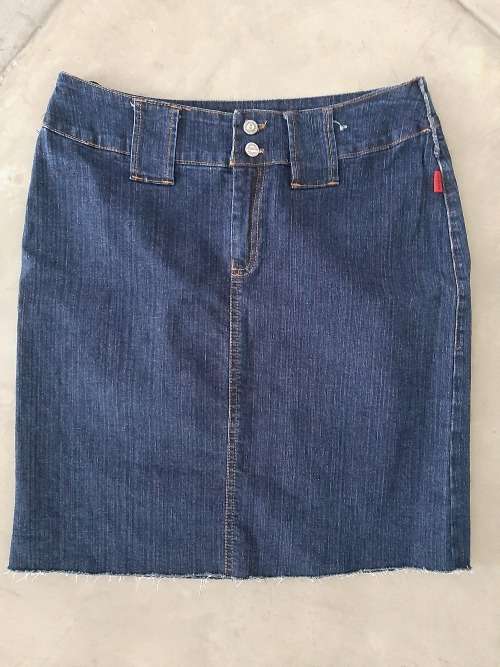 DENIM SKIRT SIZE 34