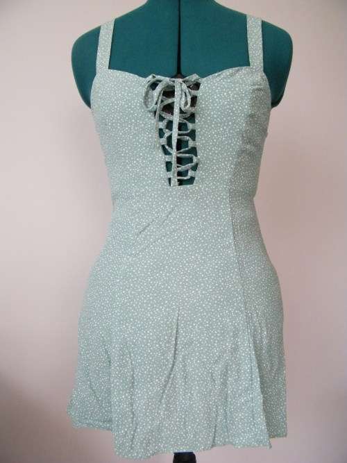 STUNNING TOP SIZE XS/S