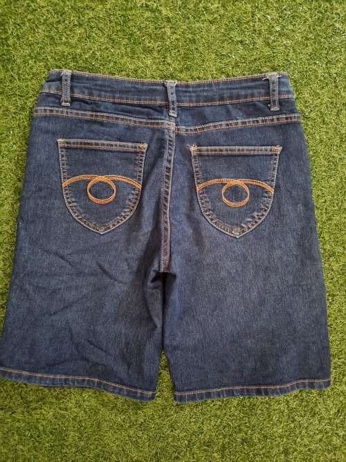 DENIM SHORT SIZE 32