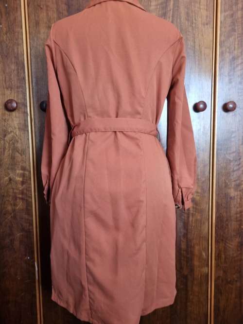 BELTED BUTTON DRESS SIZE MED