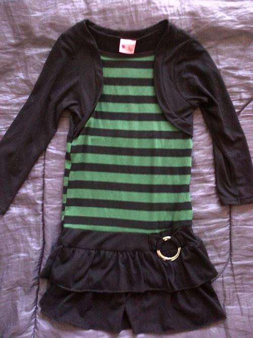 GIRLS DRESS SIZE 5/6 YEARS