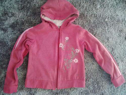 CUTE GIRLS TOP SIZE 7/8 YEARS