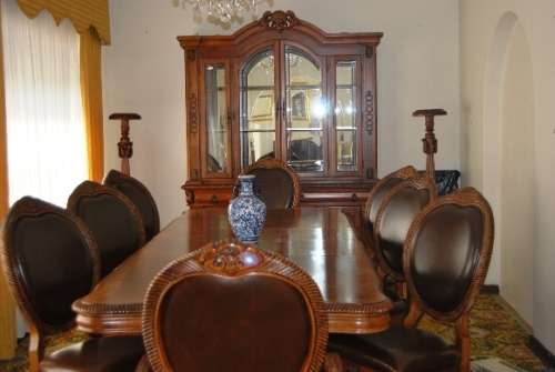 Large Dinningroom suite