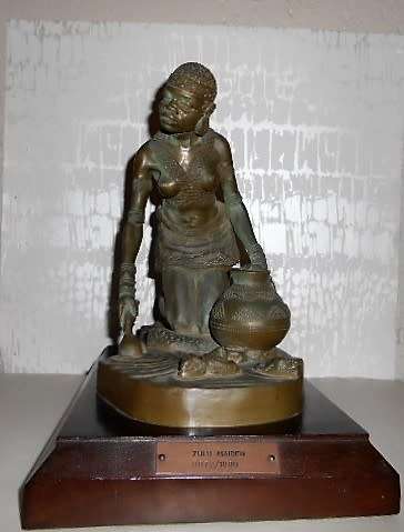 Zulu Maiden  Sculpture by well known South African artist Llewellyn Davies. Bronze composite
