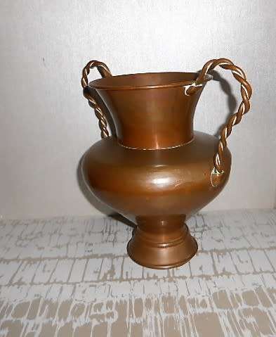 SALE: Copper Spittoon  / Wine Tasting Dump Pot