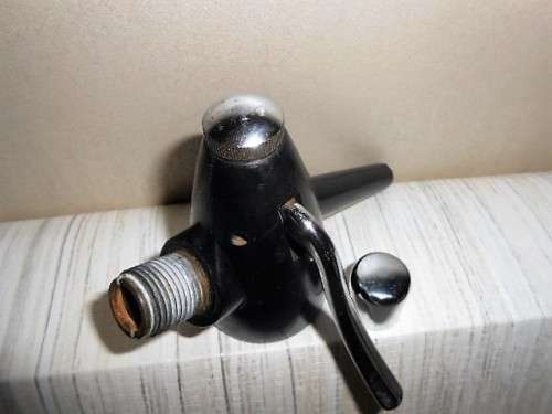 ART Deco Style Syphon Gold Mesh Covered  Czechoslovakian Seltzer / Syphon Bottle