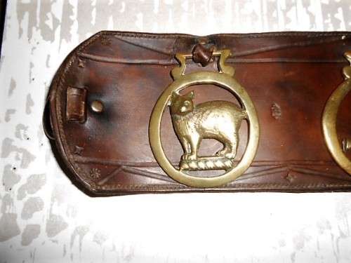 Antique Horizontal Horse Brass leather strap/harness with 6 Brasses
