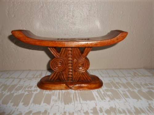 A CARVED WOODEN HEADREST OF SHONA ORIGIN