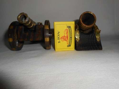 2 Spanish Replica Carlos II Replica and Dortero Plaza Siglo XVI  Canons