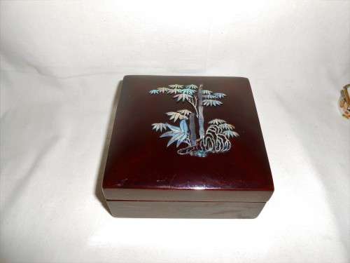 Square Trinket Box with Abalone Inlay