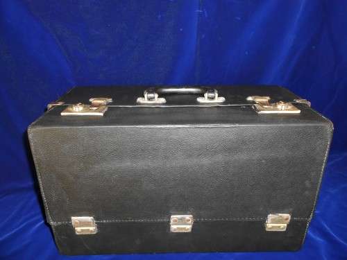 Vintage Cantilever/ Accordion Sewing/ crafts Case