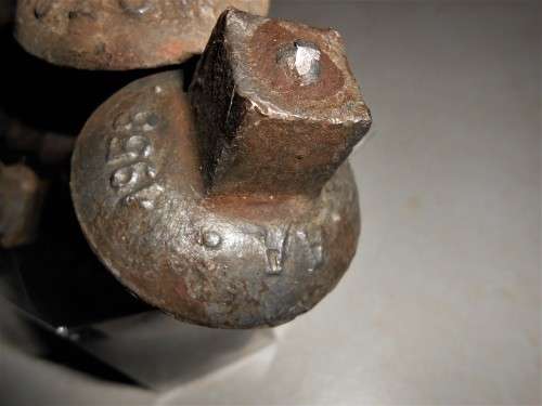 7 SAR Square Head Sleeper Spikes