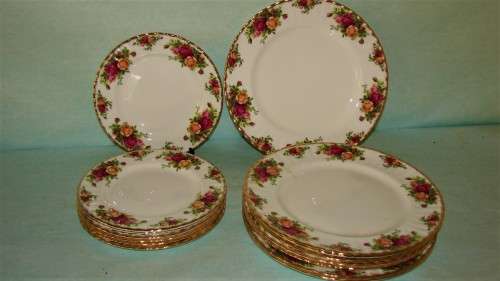 NEW YEARSALE Royal Albert Old Country Rose  8 Dinner Plates only