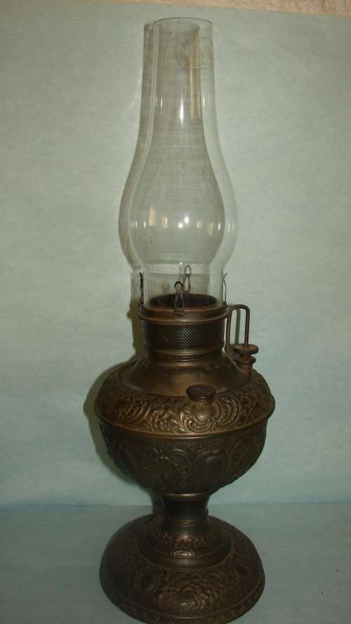 50 cm Antique Millers Embossed Paraffin Lamp with Crystal Funnel 2