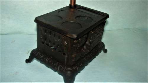 Eagle cast iron miniature salesman sample stove