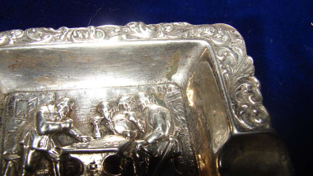833 Silver Small Ornate Ashtray