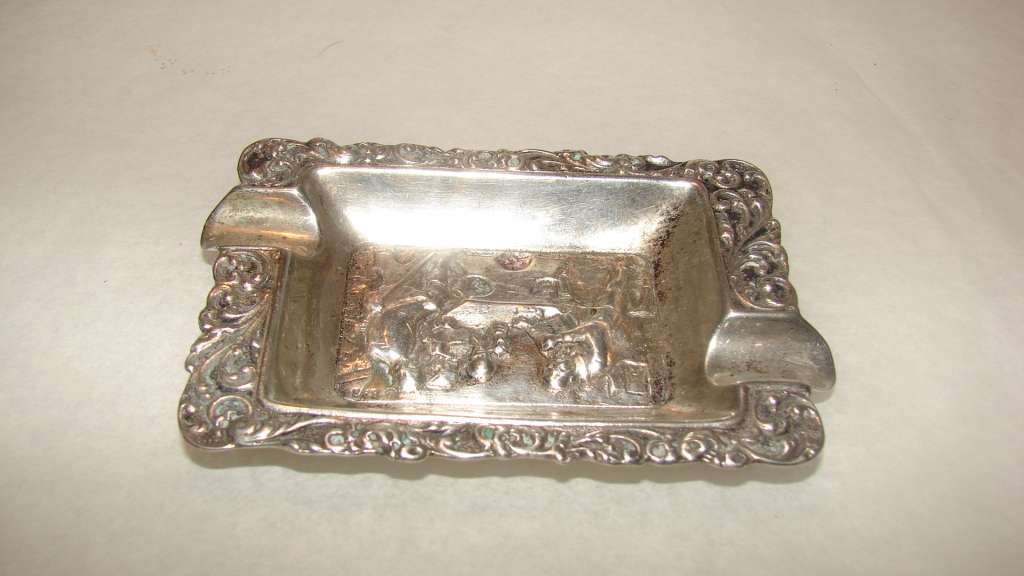 833 Silver Small Ornate Ashtray