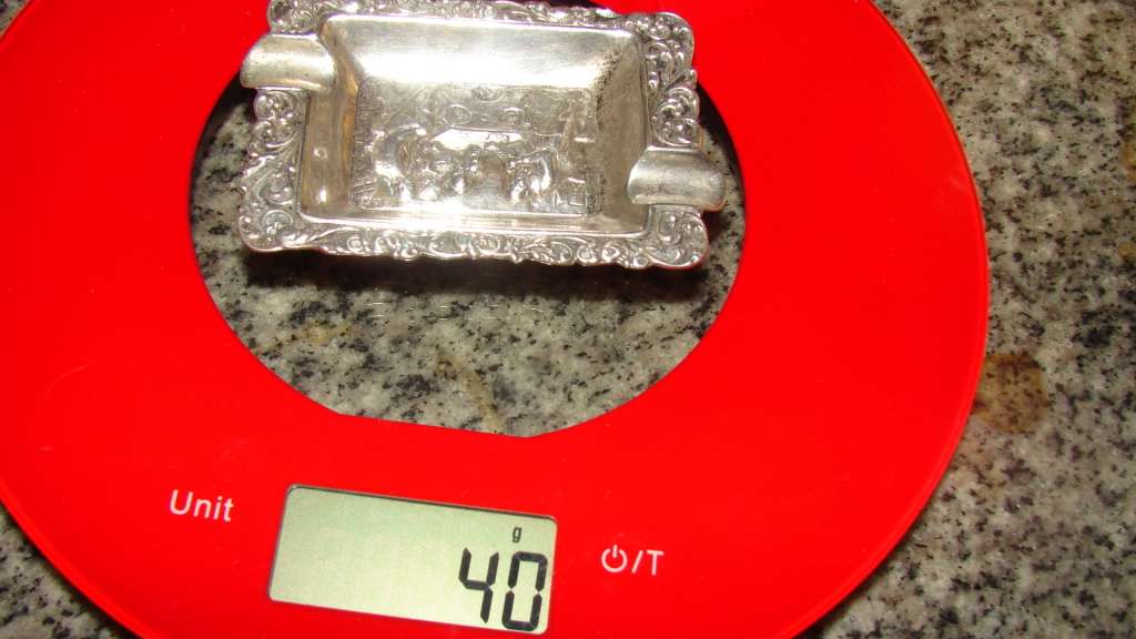 833 Silver Small Ornate Ashtray