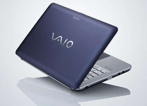 SONY VAIO VPCW217AG NOTEBOOK. DEMO. PLUS get ORIGINAL SONY carrying case FOR FREE.