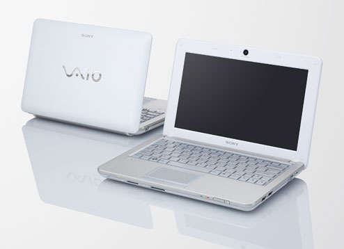 SONY VAIO VPCW216AG NOTEBOOK. DEMO. PLUS get ORIGINAL SONY carrying case FOR FREE.