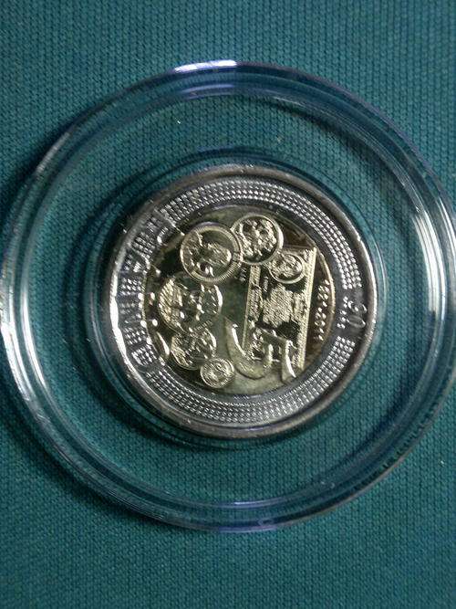 BRAND NEW GERMAN AIR TIGHT CLEAR CAPSULE - COIN IN CAPSULE - R5 SARB 90th ANNIVERSARY - R5 UNC