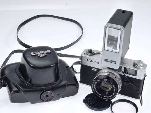 Canon Canonet QL19 Rangefinder with Metz Flash**Very Nice,Working Meter**