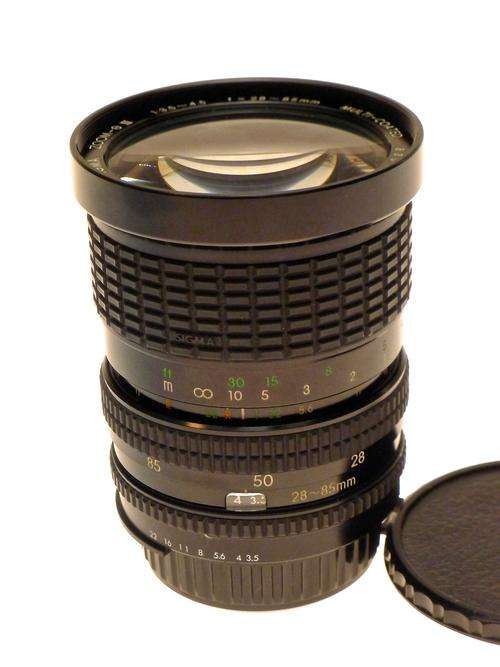 Nikon Ai-s/Sigma Zoom II 28-85mm f3,5-4,5****Excellent****