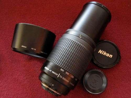 Nikon AF Nikkor 70-300mm f4-5,6 G Telephoto Zoom,Black"Unmarked and Like New"