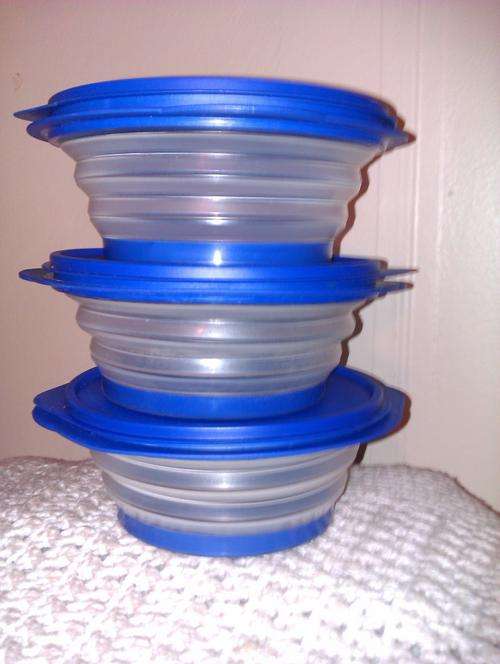 Telescopic Bowl, Set of 3 Collapsable containers!!!
