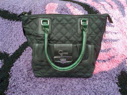 Guess Bucket Tote Bag Black 100% Genuine 7 Day Money Back Guarantee!!