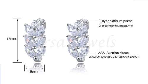 Platinum Plated Cubic Zirconia Stud Earrings **FREE VELVET POUCH