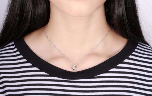 Elegant Platinum Plated Square Box 1ct AAA Cubic Zirconia Pendant Necklace **FREE VELVET POUCH