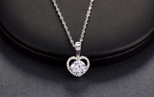 Elegant Platinum Plated 2ct Round Cut Cubic Zirconia Heart Shape Pendant Necklace**FREE VELVET POUCH