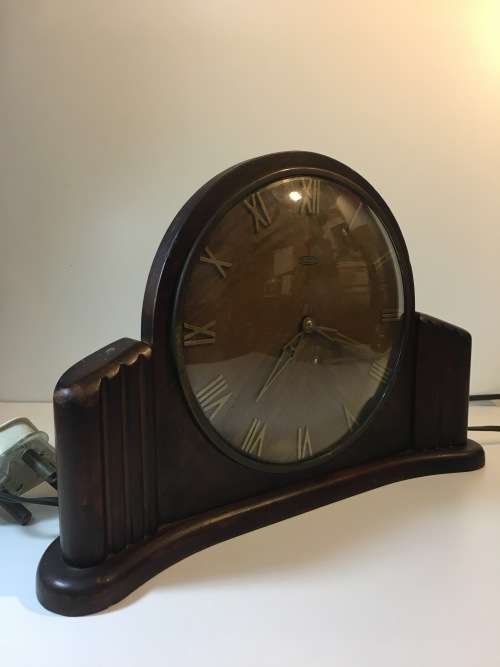 ART DECO METAMEC ELECTRIC CLOCK