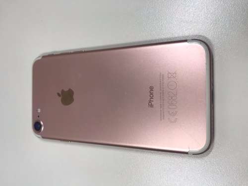 L@@K APPLE IPHONE 7 128GB UNLOCKED