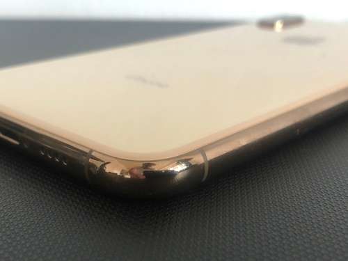 APPLE  IPHONE XS MAX 64GB UNLOCKED. PLS. READ CONDITION REPORT