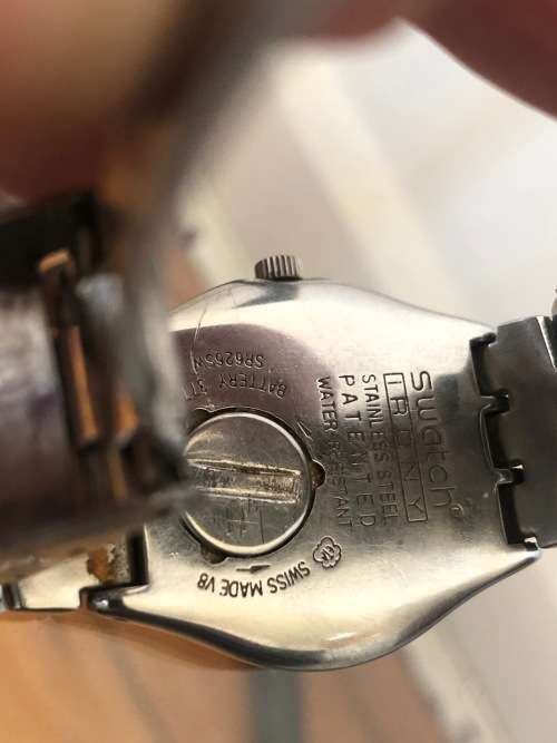 RARE SWATCH WATCH  UNISEX IN WORKING ORDER