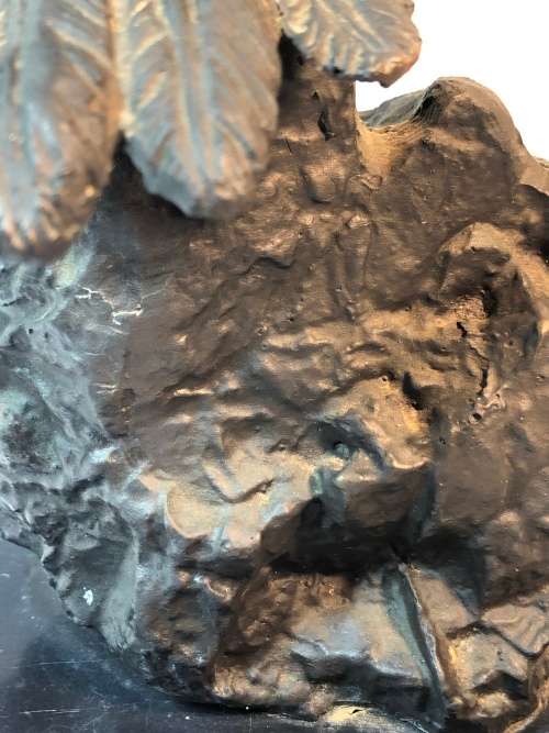 A LARGE BRONZE SCOTTISH SCULPTURE OF AN EAGLE BY ARCHIBALD THORNBURN (1860-1935)