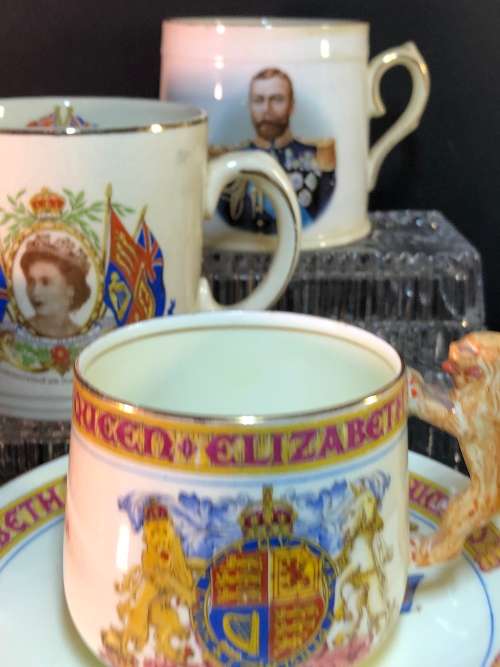 A VARIETY OF ROYAL CORONATION PORCELAIN FROM MEAKIN, DOULTON, PARAGON CHINA