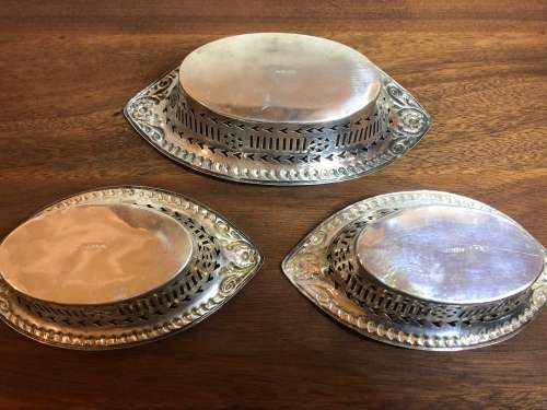 A TRIO OF  EDWARDIAN STERLING SILVER BONBON DISHES CIRCA 1906