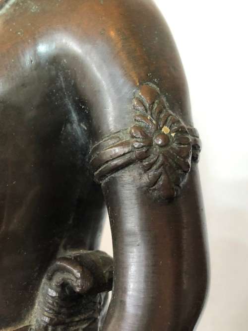 A LARGE ANTIQUE BRONZE STATUE FROM SOUTH EAST ASIA CIRCA 1920