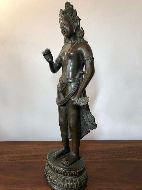 A LARGE ANTIQUE BRONZE STATUE FROM SOUTH EAST ASIA CIRCA 1920