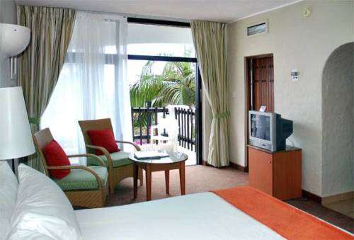 CABANA BEACH Umhlanga 7 - 12 Nov 16 6Sleeper