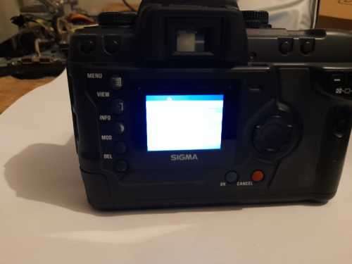 SIGMA SD10 Digital SLR Camera and 24-70mm The camera is working but will sell as is.
