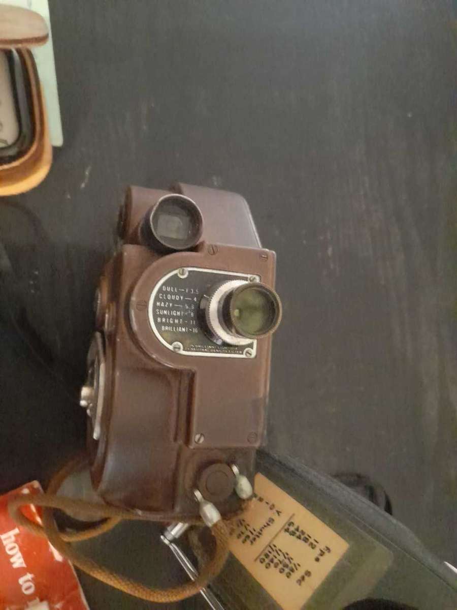 Vintage film camera  as is bargain box