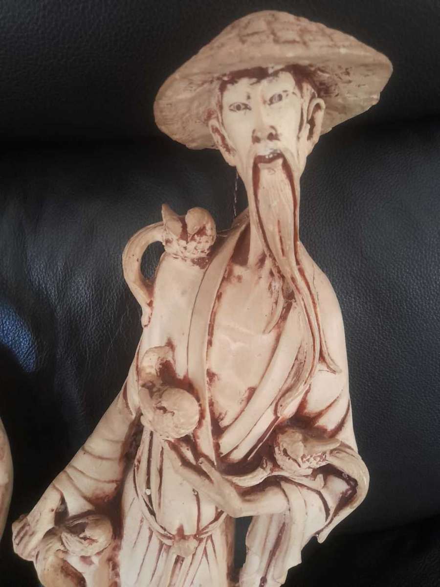 4 Large Figurine - Chinese  - Lots of detail - Height - 48cm and one 40cm sell as a lot