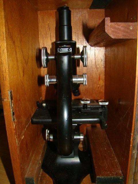 A Spencer Buffalo MICROSCOPE in case  100% Condition shipping will be R30